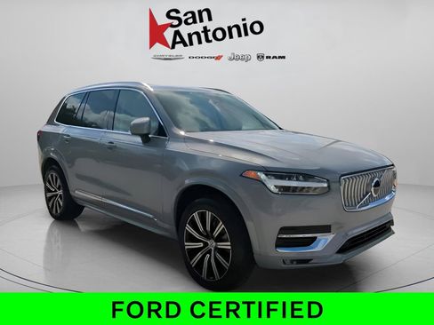 Used 2025 Volvo XC90 B5 Core w/ Protection Package image 2
