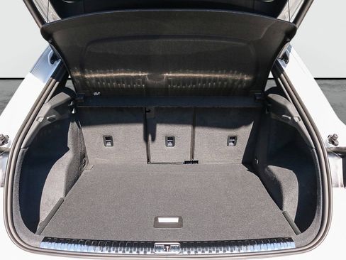 New 2025 Audi Q3 2.0T Premium Plus image 25