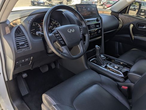 Used 2023 INFINITI QX80 Premium Select w/ Cargo Package AWD/4WD image 16