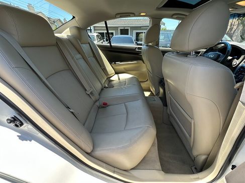 Used 2010 INFINITI G37 Journey w/ Premium Pkg RWD image 17