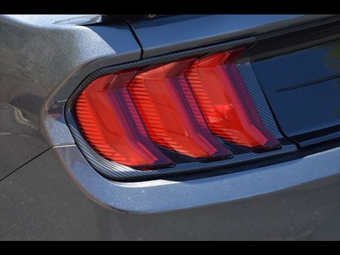 Used 2018 Ford Mustang GT w/ Equipment Group 301A RWD image 45