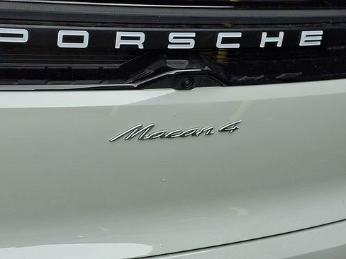 New 2026 Porsche Macan 4 Electric AWD/4WD image 23