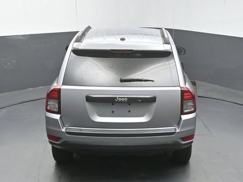 Used 2016 Jeep Compass Sport FWD image 42