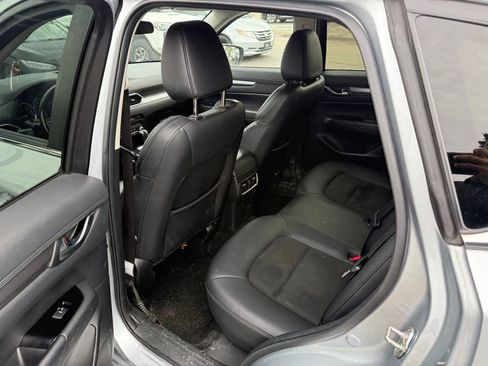 Used 2019 MAZDA CX-5 Touring image 6