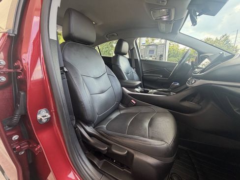 Used 2018 Chevrolet Volt LT w/ LT Driver Confidence Package FWD image 7