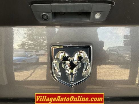 Used 2015 RAM 1500 Laramie image 43