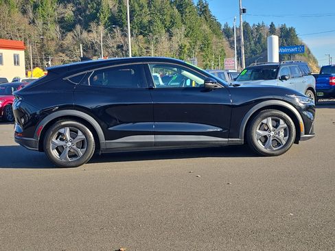 Used 2021 Ford Mustang Mach-E Select image 7