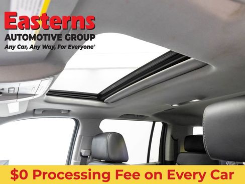 Used 2019 Chevrolet Suburban LT AWD/4WD image 39