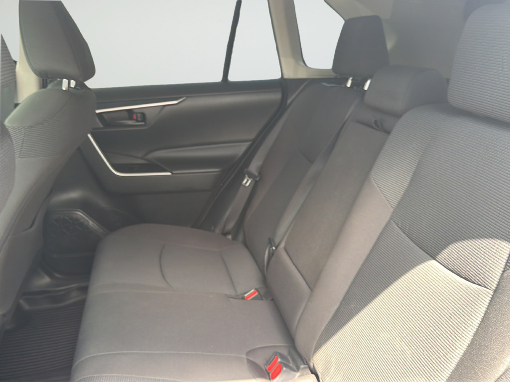 Used 2021 Toyota RAV4 LE AWD/4WD image 35