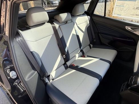 New 2025 Volkswagen ID.4 Pro S AWD/4WD image 15