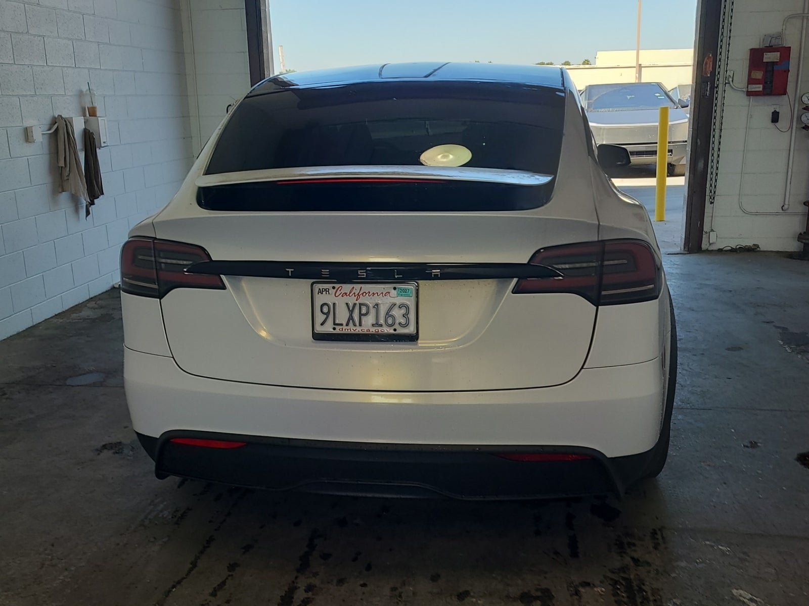 Used 2024 Tesla Model X AWD/4WD image 8