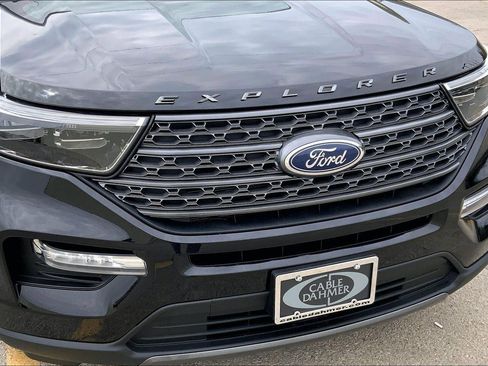 Used 2023 Ford Explorer XLT w/ Equipment Group 202A image 18
