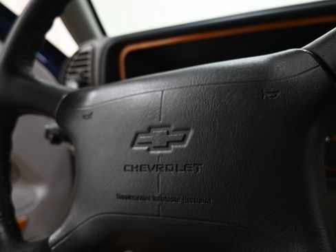 Used 1996 Chevrolet Silverado 1500 Base image 14