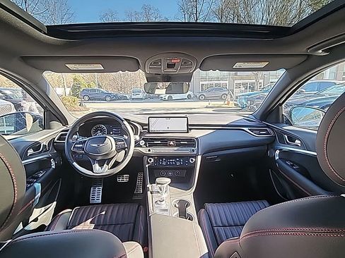 Used 2026 Genesis G70 3.3T Sport Prestige image 17