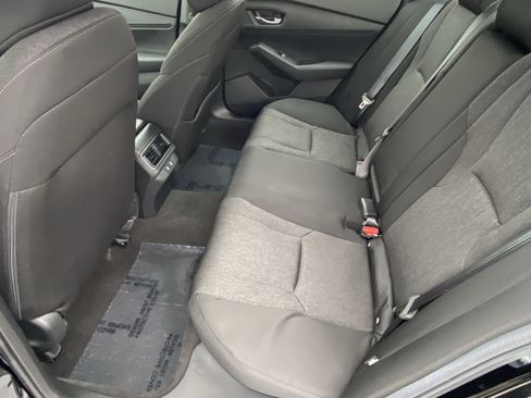 Certified 2025 Honda Accord SE image 13