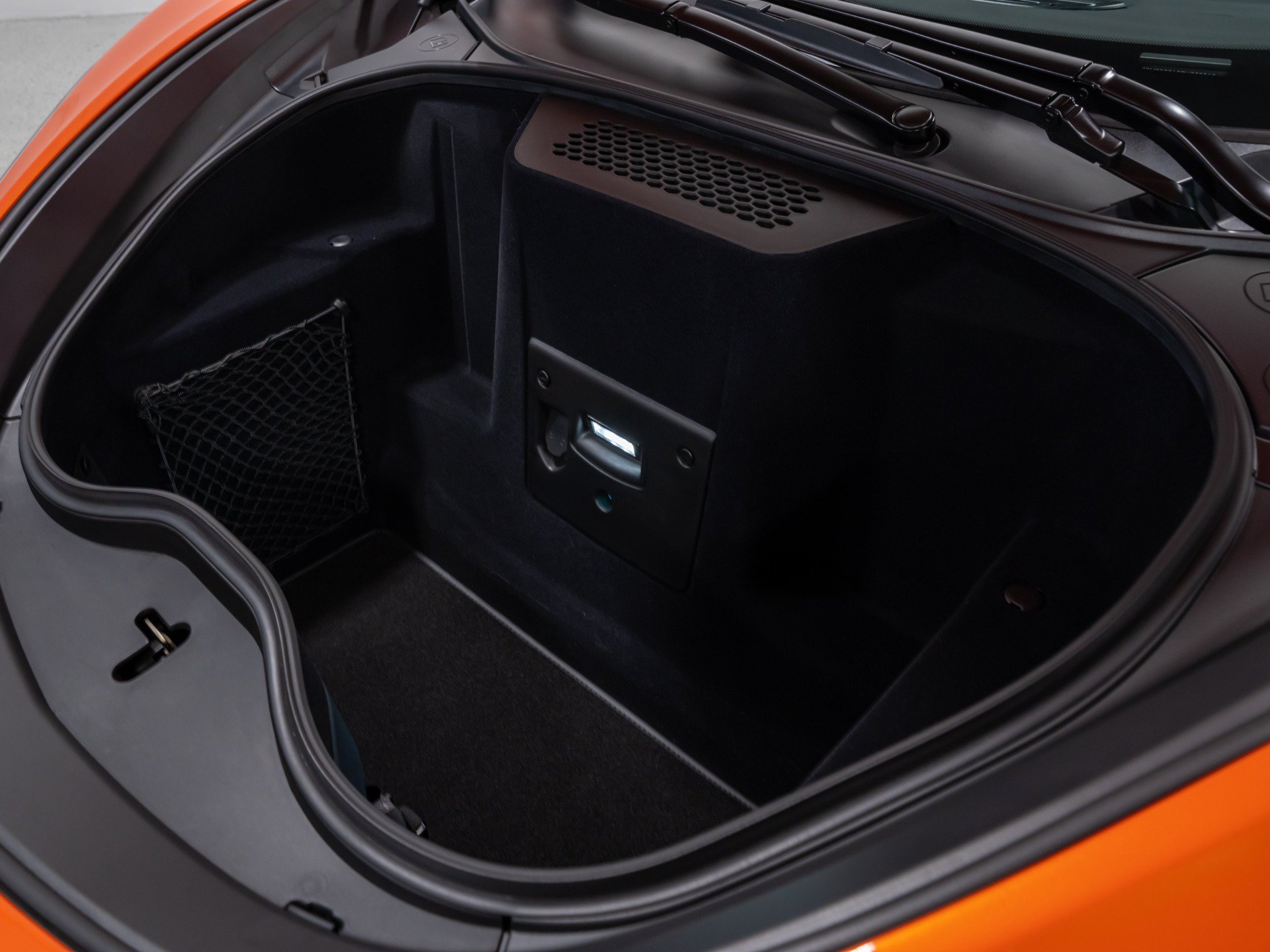 Used 2023 McLaren GT RWD image 64