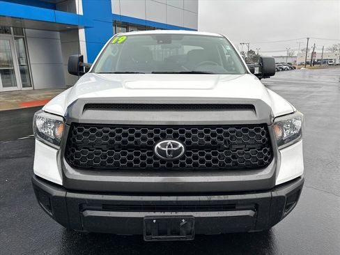 Used 2019 Toyota Tundra SR image 2