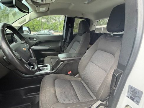 Used 2022 Chevrolet Colorado LT w/ Fleet Safety Package RWD image 8
