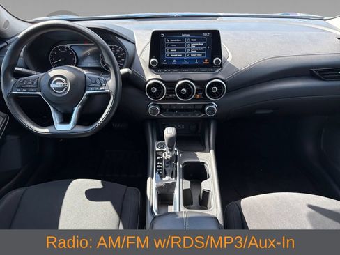 Used 2024 Nissan Sentra SV FWD image 3