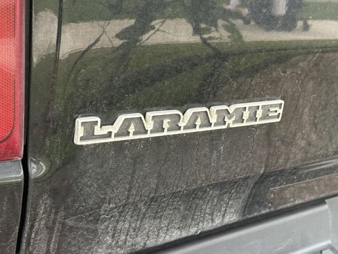 Used 2020 RAM 1500 Laramie AWD/4WD image 19