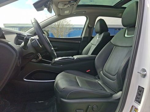 Used 2022 Hyundai Tucson Limited FWD image 16