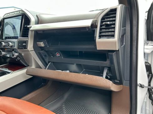 Used 2022 Ford F250 King Ranch w/ Chrome Package AWD/4WD image 51