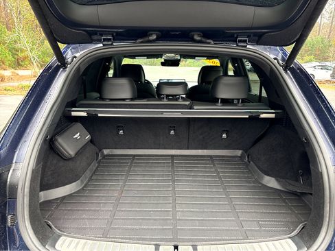 Used 2025 Genesis GV70 3.5T Sport w/ Sport Prestige Package image 33