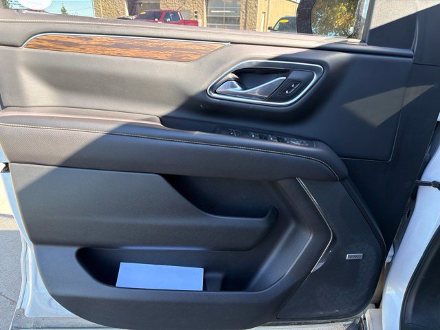 Used 2021 Chevrolet Tahoe Premier w/ Premium Package AWD/4WD image 20