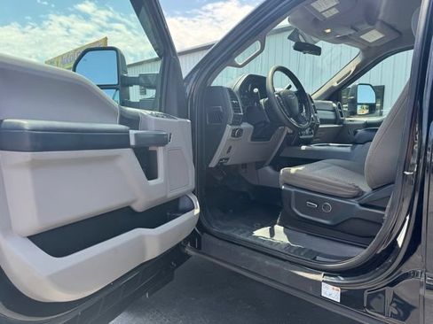 Used 2018 Ford F450 XLT w/ XLT Premium Package AWD/4WD image 11