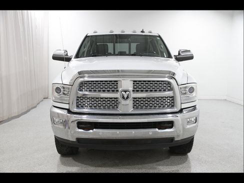Used 2017 RAM 2500 Laramie w/ Snow Chief Group image 2