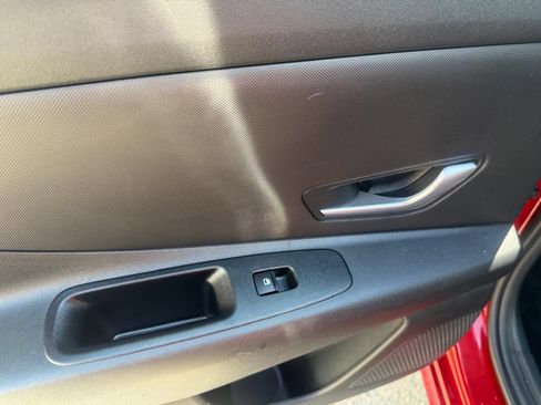 Certified 2023 Hyundai Elantra SEL w/ Preferred Accessory Package FWD image 18