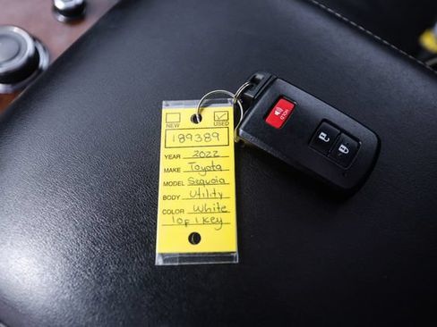Used 2022 Toyota Sequoia TRD Sport AWD/4WD image 63