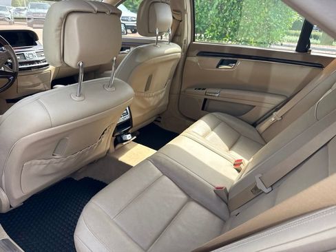 Used 2013 Mercedes-Benz S 550 image 6