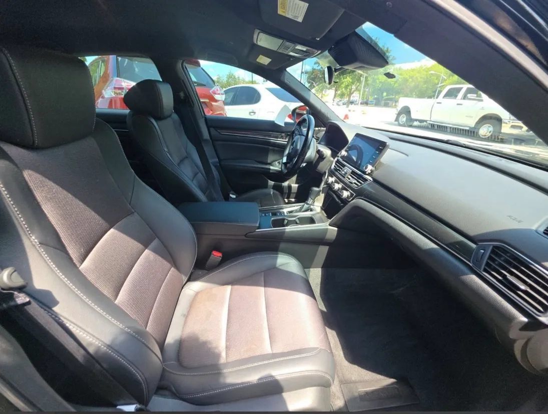 Used 2021 Honda Accord Sport image 8