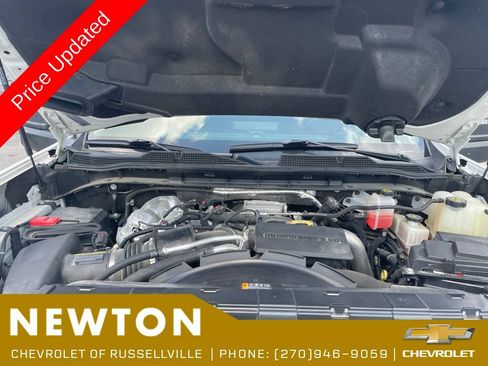 Used 2022 Chevrolet Silverado 2500 Custom w/ Custom Value Package AWD/4WD image 45
