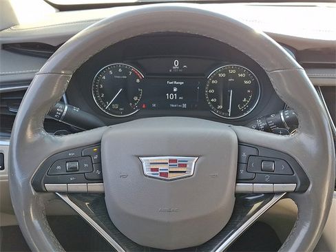 Used 2021 Cadillac XT6 Premium Luxury image 20