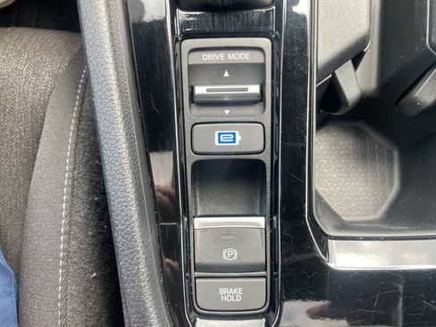 Used 2025 Honda Accord Sport image 24