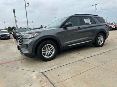 New 2025 Ford Explorer Active