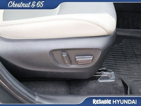 Used 2023 Toyota RAV4 Limited AWD/4WD image 10