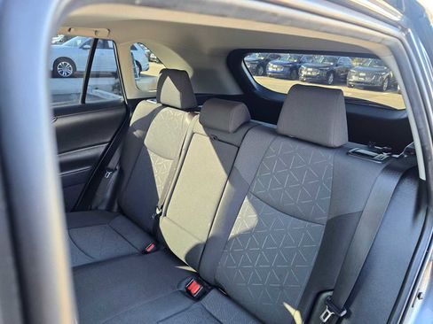 Used 2022 Toyota RAV4 XLE image 19