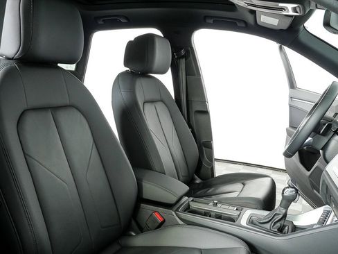 Used 2021 Audi Q3 2.0T Premium Plus w/ Premium Plus Package image 21