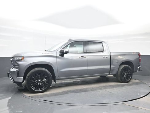 Used 2022 Chevrolet Silverado 1500 LTZ w/ Technology Package AWD/4WD image 2