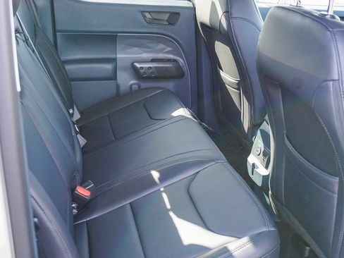 New 2024 Ford Maverick Lariat w/ Black Appearance Package AWD/4WD image 13