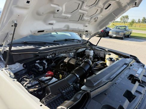Used 2023 Ford F350 XL w/ FX4 Off-Road Package image 18