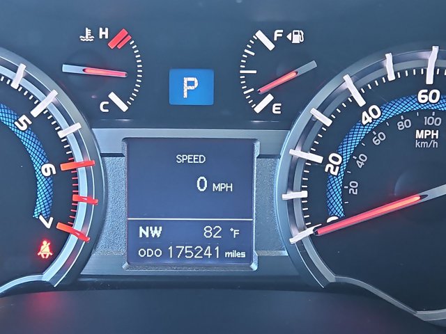 Used 2014 Toyota 4Runner Limited RWD image 11