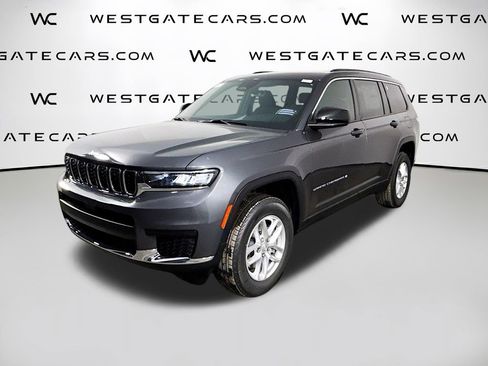 New 2025 Jeep Grand Cherokee L Laredo image 1