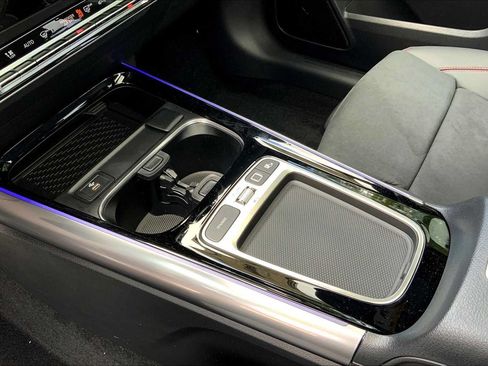 Certified 2026 Mercedes-Benz GLA 250 4MATIC image 7