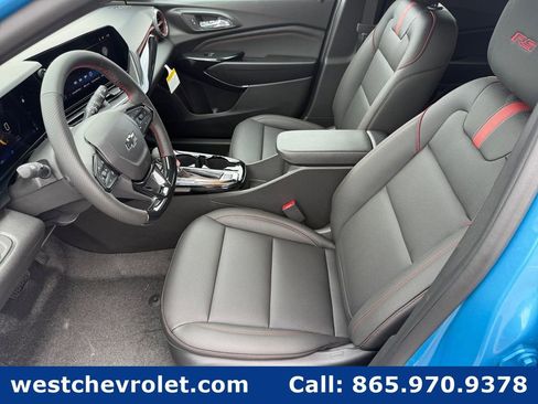 New 2026 Chevrolet Trax RS w/ Sunroof Package FWD image 10