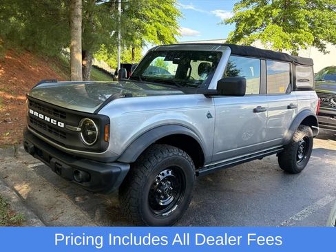 Used 2022 Ford Bronco Black Diamond AWD/4WD image 4