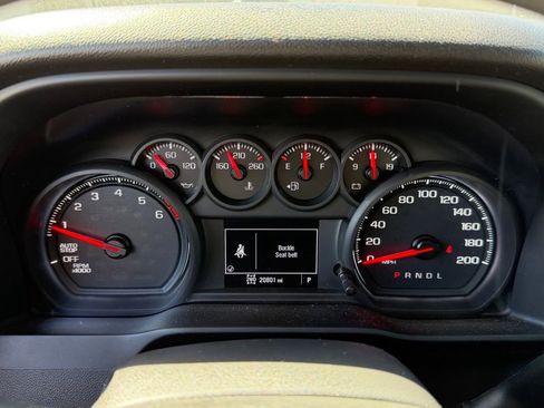 Used 2023 GMC Sierra 1500 Pro w/ Pro Value Package AWD/4WD image 17